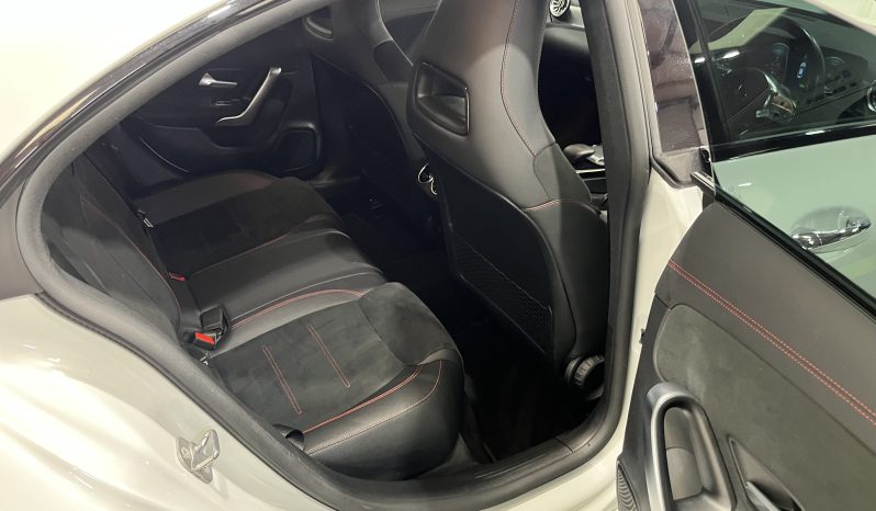 
								2023 Mercedes CLA 250e AMG Line Premium 8G full									