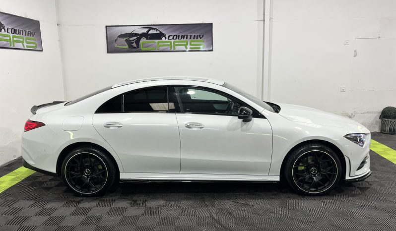 
								2023 Mercedes CLA 250e AMG Line Premium 8G full									