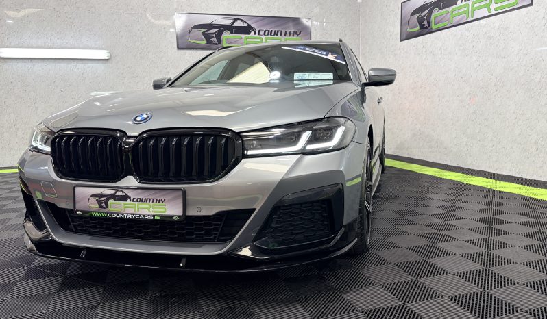 
								2023 BMW 530e M Sport Touring LCI Automatic full									