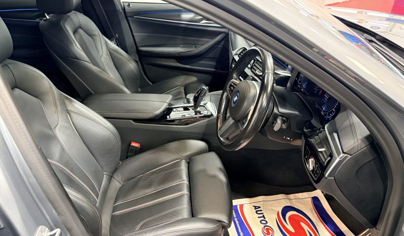 
								2023 BMW 530e M Sport Touring LCI Automatic full									