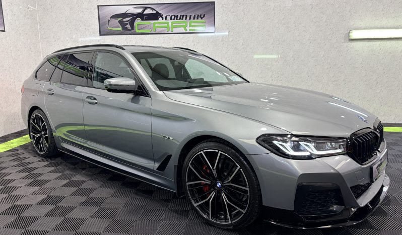 
								2023 BMW 530e M Sport Touring LCI Automatic full									