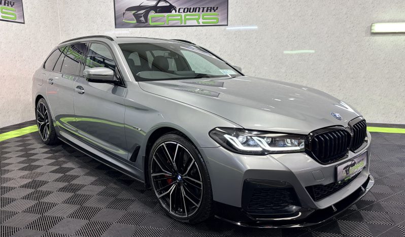 
								2023 BMW 530e M Sport Touring LCI Automatic full									
