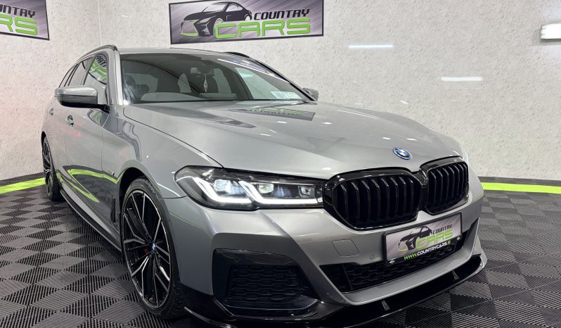 
								2023 BMW 530e M Sport Touring LCI Automatic full									