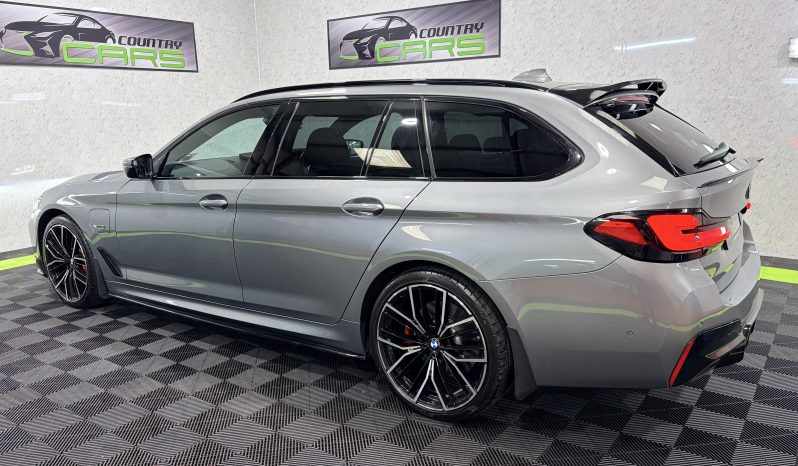 
								2023 BMW 530e M Sport Touring LCI Automatic full									