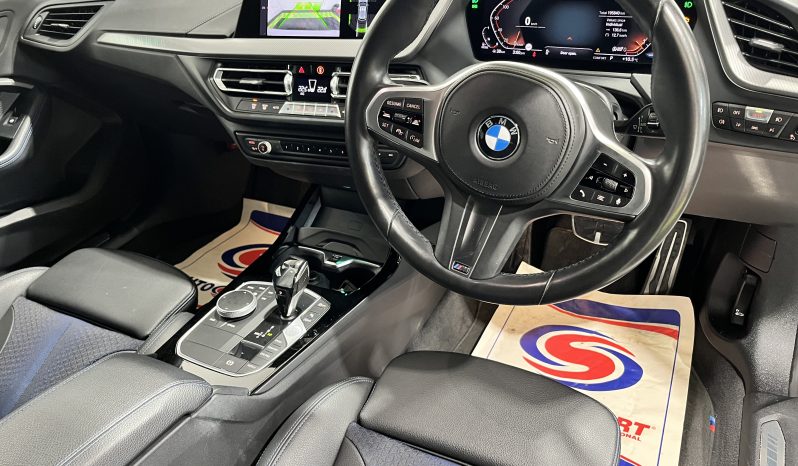 
								2020 BMW 118d Msport Auto full									
