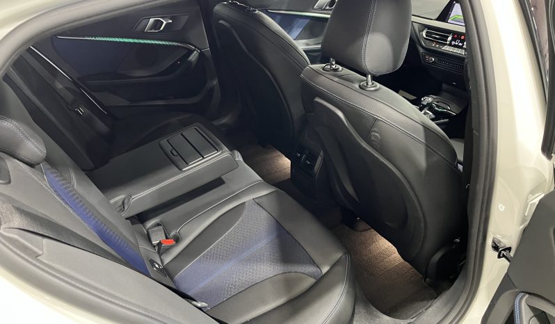 
								2020 BMW 118d Msport Auto full									