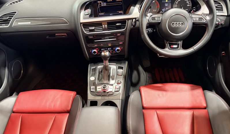 
								2013 Audi S4 3.0 V6 TFSI Quattro full									