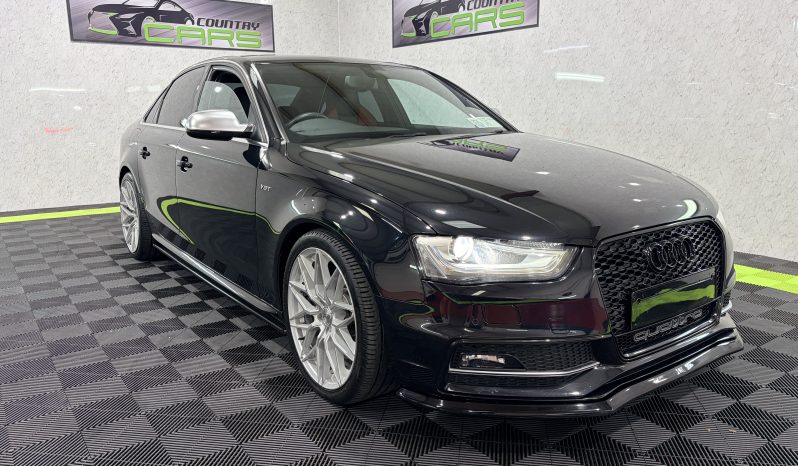 
								2013 Audi S4 3.0 V6 TFSI Quattro full									