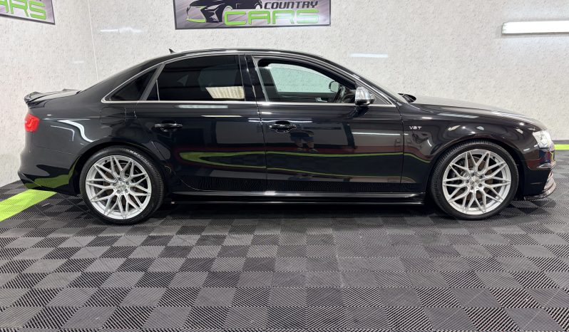 
								2013 Audi S4 3.0 V6 TFSI Quattro full									
