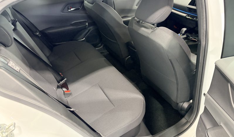 
								2023 Toyota Prius 2.0 Hybrid Auto full									