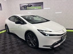 
										2023 Toyota Prius 2.0 Hybrid Auto full									