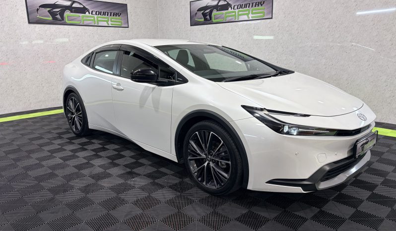 
								2023 Toyota Prius 2.0 Hybrid Auto full									