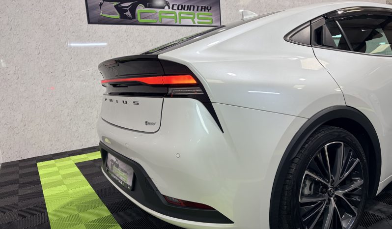 
								2023 Toyota Prius 2.0 Hybrid Auto full									