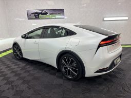 
										2023 Toyota Prius 2.0 Hybrid Auto full									