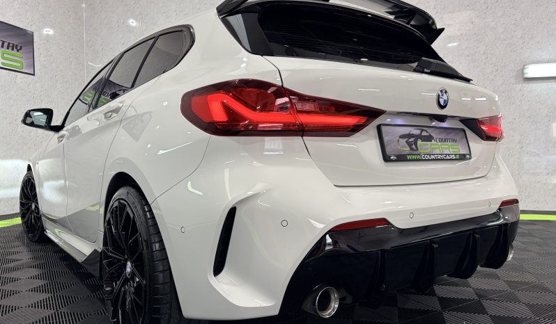 
								2020 BMW 118d Msport Auto full									