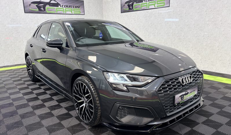 
								2021 Audi A3 Sport 1.5 Tfsi 150 full									