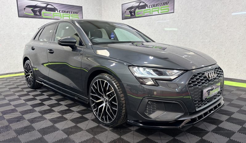 
								2021 Audi A3 Sport 1.5 Tfsi 150 full									