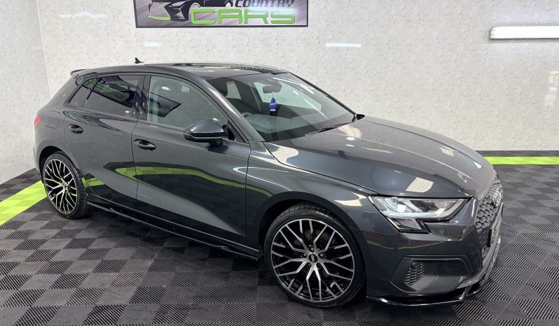 
								2021 Audi A3 Sport 1.5 Tfsi 150 full									