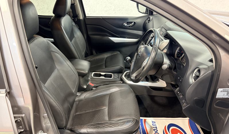 
								2016 Nissan Navara 2.3 DCI Tekna 190 full									