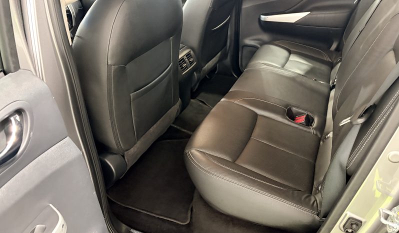 
								2016 Nissan Navara 2.3 DCI Tekna 190 full									