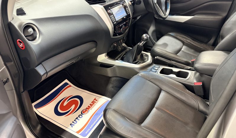 
								2016 Nissan Navara 2.3 DCI Tekna 190 full									