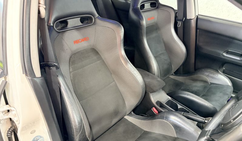 
								2005 Mitsubishi Lancer Evolution IX full									