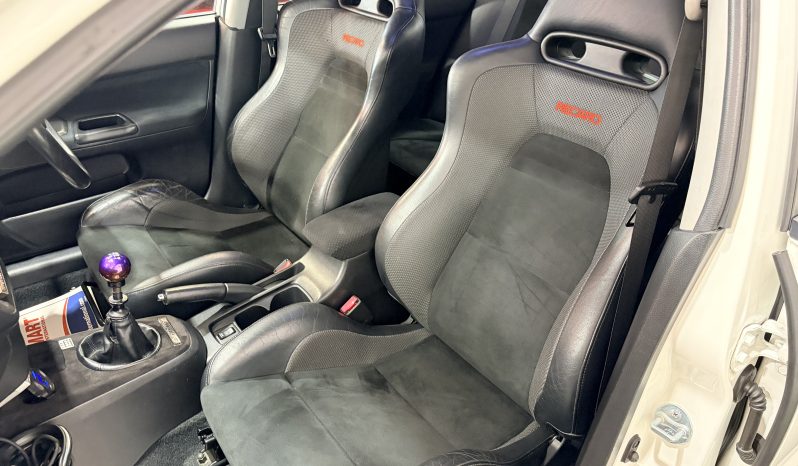 
								2005 Mitsubishi Lancer Evolution IX full									