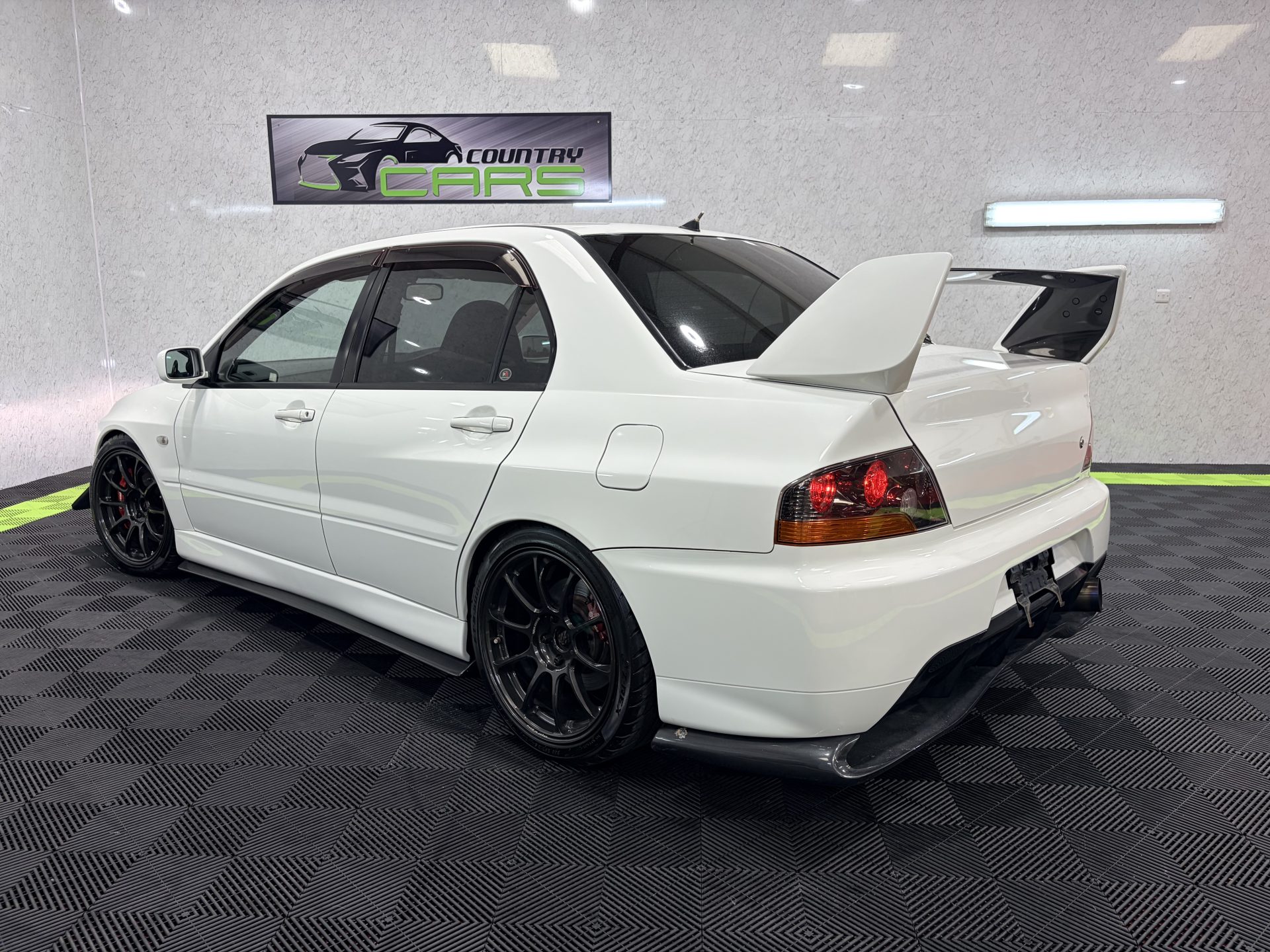 2005 Mitsubishi Lancer Evolution IX