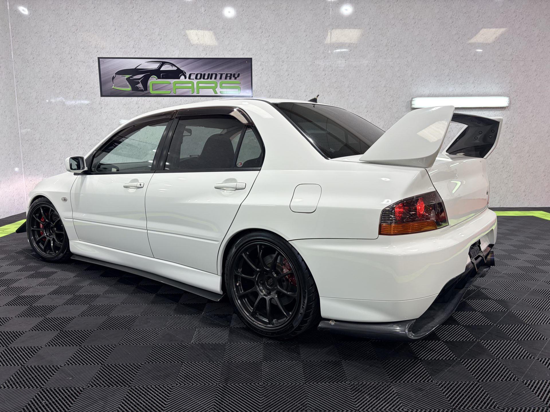 2005 Mitsubishi Lancer Evolution IX
